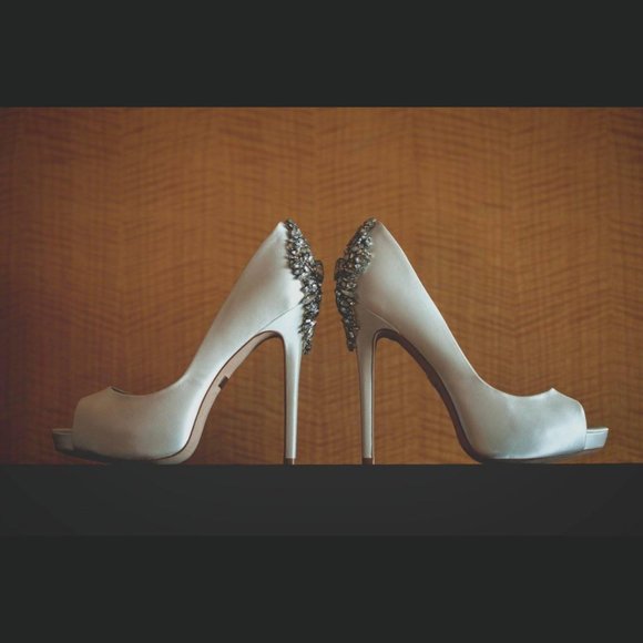 Badgley Mischka Heels - Picture 1 of 7